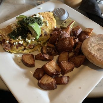 The Knick - Prosciutto Pesto & Goat Cheese Omelette - Breakfast & Brunch Near Me - Milwaukee, Wisconsin The Knick - Prosciutto Pesto & Goat Cheese Omelette - Breakfast & Brunch Near Me - Milwaukee, Wisconsin