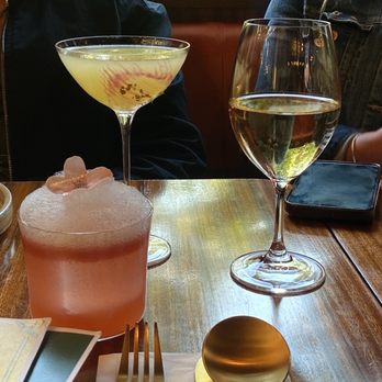 Peya - Dinner and drinks - French Near Me - Vancouver, British Columbia Peya - Dinner and drinks - French Near Me - Vancouver, British Columbia