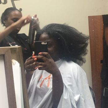 Virtuous Styles By Q - Blown out 4c hair with really bad split ends - Blow Dry/Out Services Near Me - Georgetown , Texas