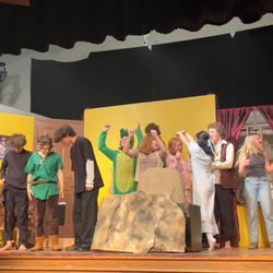 Topanga Mountain School - Performing "Peter Pan Goes Wrong" as part of the drama semester