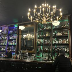 Borrachos Craft Booze and Brews - Amazing bar!