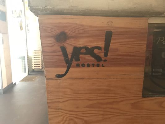 Yes! Lisbon Hostel by null