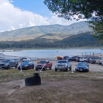 Lake Hemet - Hiking Near Me - Mountain Center, California