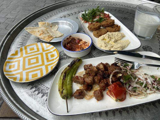 Tomtom Kebap by null