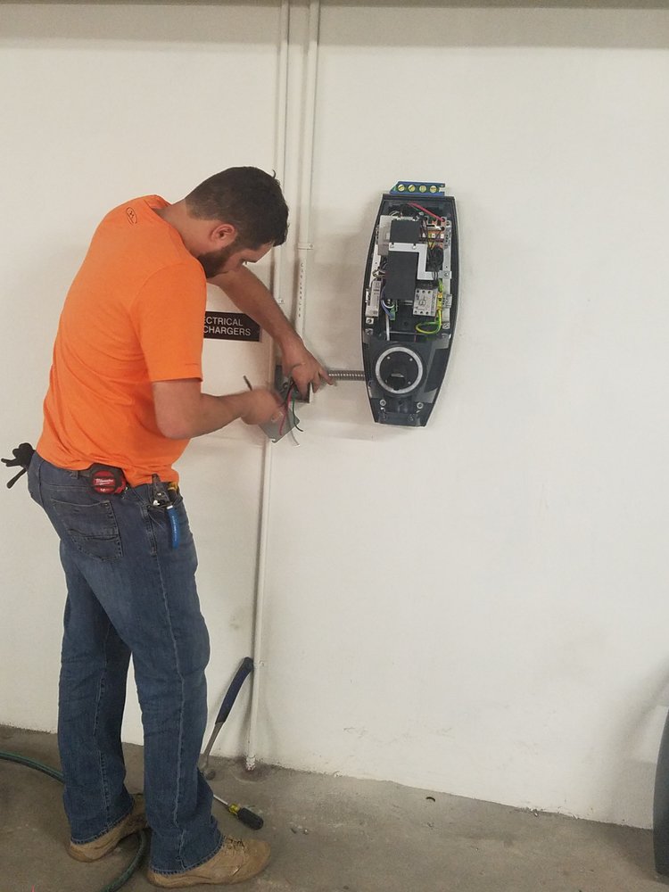 Slide of Doneen Electric, Inc