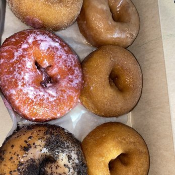 Sandy Pony Donuts - Half dozen donuts - Donuts Near Me - Annapolis, Maryland