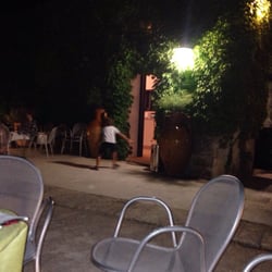La Cutura - Angolo esterno per intrattenersi prima della cena!!!