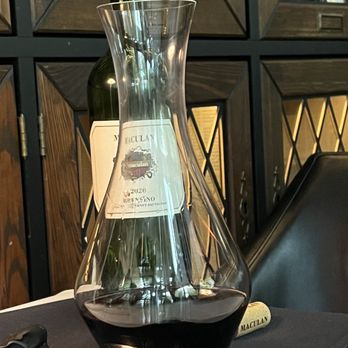 Acquafarina - Where's the red to go in the decanter - Italian Near Me - Vancouver, British Columbia