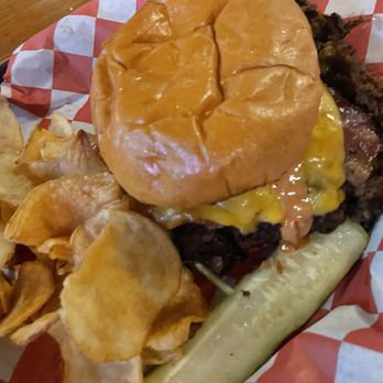 Off Broadway Taproom - Veggie burger - Beer Bar Near Me - Madison, Indiana