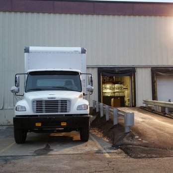 Econo-Courier - Econo-Courier Warehouse Ramp - Couriers & Delivery Services Near Me - Parsippany, New Jersey Econo-Courier - Econo-Courier Warehouse Ramp - Couriers & Delivery Services Near Me - Parsippany, New Jersey