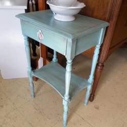 East Bay Consignment - Blue Painted Table $55