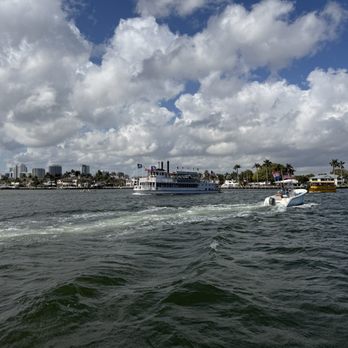 Riverfront Cruises - Boating Near Me - Ft Lauderdale, Florida Riverfront Cruises - Boating Near Me - Ft Lauderdale, Florida