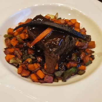 Dorothy's Downtown - Braised Short Ribs with Sweet Potato Hash - Cocktail Bars Near Me - Jacksonville, Florida Dorothy's Downtown - Braised Short Ribs with Sweet Potato Hash - Cocktail Bars Near Me - Jacksonville, Florida