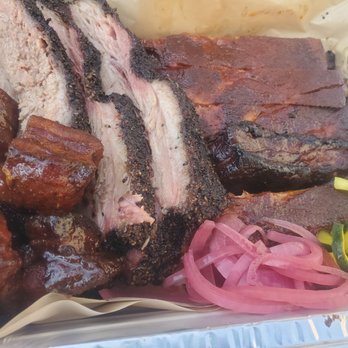 Ruff House BBQ - Barbeque Near Me - Ventura, California