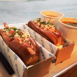 Smack Lobster Roll