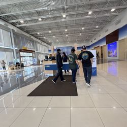 CarMax - Front check in desk