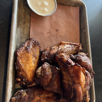 Home Team BBQ - Smoked wings w/white sauce - Barbeque Near Me - Aspen, Colorado
