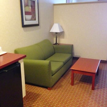 Comfort Inn & Suites - King Suite - Hotels Near Me - Kent, Ohio Comfort Inn & Suites - King Suite - Hotels Near Me - Kent, Ohio