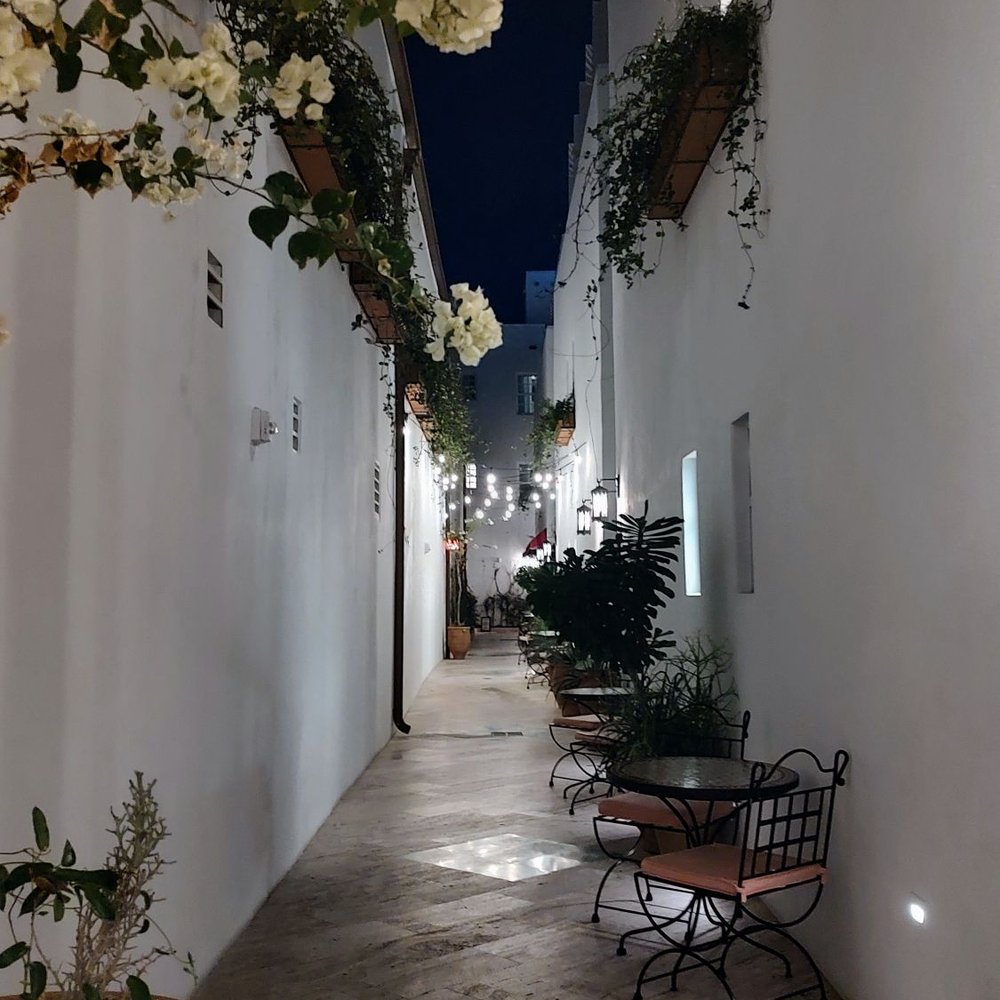 Esme Hotel Miami Beach - Hotels Near Me - Miami, Florida Esme Hotel Miami Beach - Hotels Near Me - Miami, Florida