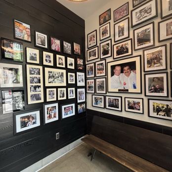 Mootz Pizzeria + Bar - Pizza Near Me - Detroit, Michigan