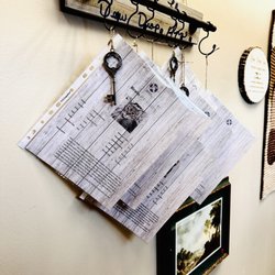 Demi's Animal Rescue Thrift Store and Cat Lodge - Info on adoptable friends.