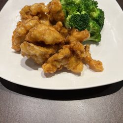 Spice Thai Kitchen - General Gau's CHICKEN