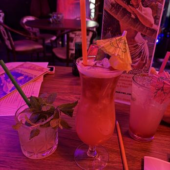 Kahuna Tiki Tu - Sushi Bars Near Me - Valley Village, California Kahuna Tiki Tu - Sushi Bars Near Me - Valley Village, California