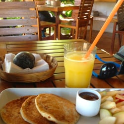 One Love - Falling in love with a breakfast at One Love Hostel is not difficult.
