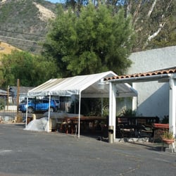 California Auctioneers & Appraisers - Parking lot facing main road