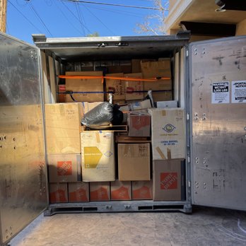 U-Pack Moving - Key is packing the boxes solidly so they don't crush and pack like a puzzle limiting space to limit shifting. Also use straps - Movers Near Me - Compton, California U-Pack Moving - Key is packing the boxes solidly so they don't crush and pack like a puzzle limiting space to limit shifting. Also use straps - Movers Near Me - Compton, California