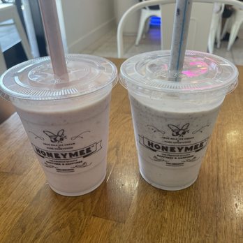 Honeymee - Strawberry Shake and Cookies 'n Cream Shake - Ice Cream & Frozen Yogurt Near Me - Irvine, California Honeymee - Strawberry Shake and Cookies 'n Cream Shake - Ice Cream & Frozen Yogurt Near Me - Irvine, California