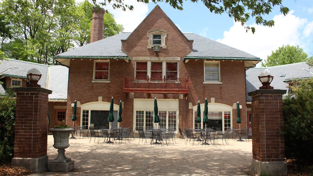 Rivermont Collegiate - childcare center in Bettendorf, IA