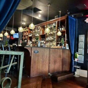 Caprice Bistro - Bar area - French Near Me - Wilmington, North Carolina Caprice Bistro - Bar area - French Near Me - Wilmington, North Carolina