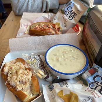Luke's Lobster - lobster and crab roll with clam chowder - Seafood Near Me - Seattle, Washington Luke's Lobster - lobster and crab roll with clam chowder - Seafood Near Me - Seattle, Washington