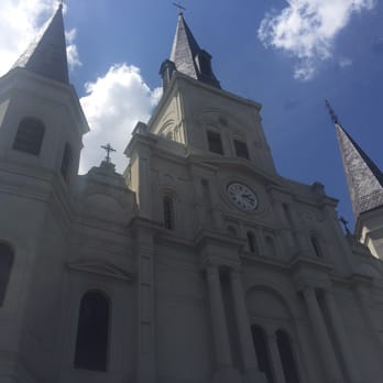 Jackson Square - Beautiful church - Parks Near Me - New Orleans, Louisiana