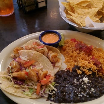 El Fenix - Shrimp tacos, combo plate... - Mexican Near Me - Irving, Texas El Fenix - Shrimp tacos, combo plate... - Mexican Near Me - Irving, Texas