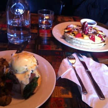Julians - New American Near Me - Providence, Rhode Island