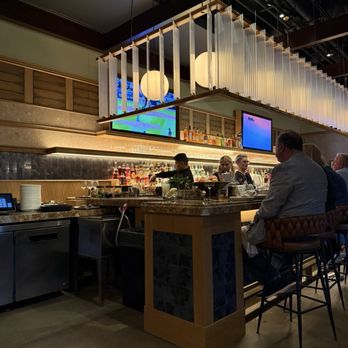 Juniper - Bar area - New American Near Me - Highwood, Illinois Juniper - Bar area - New American Near Me - Highwood, Illinois