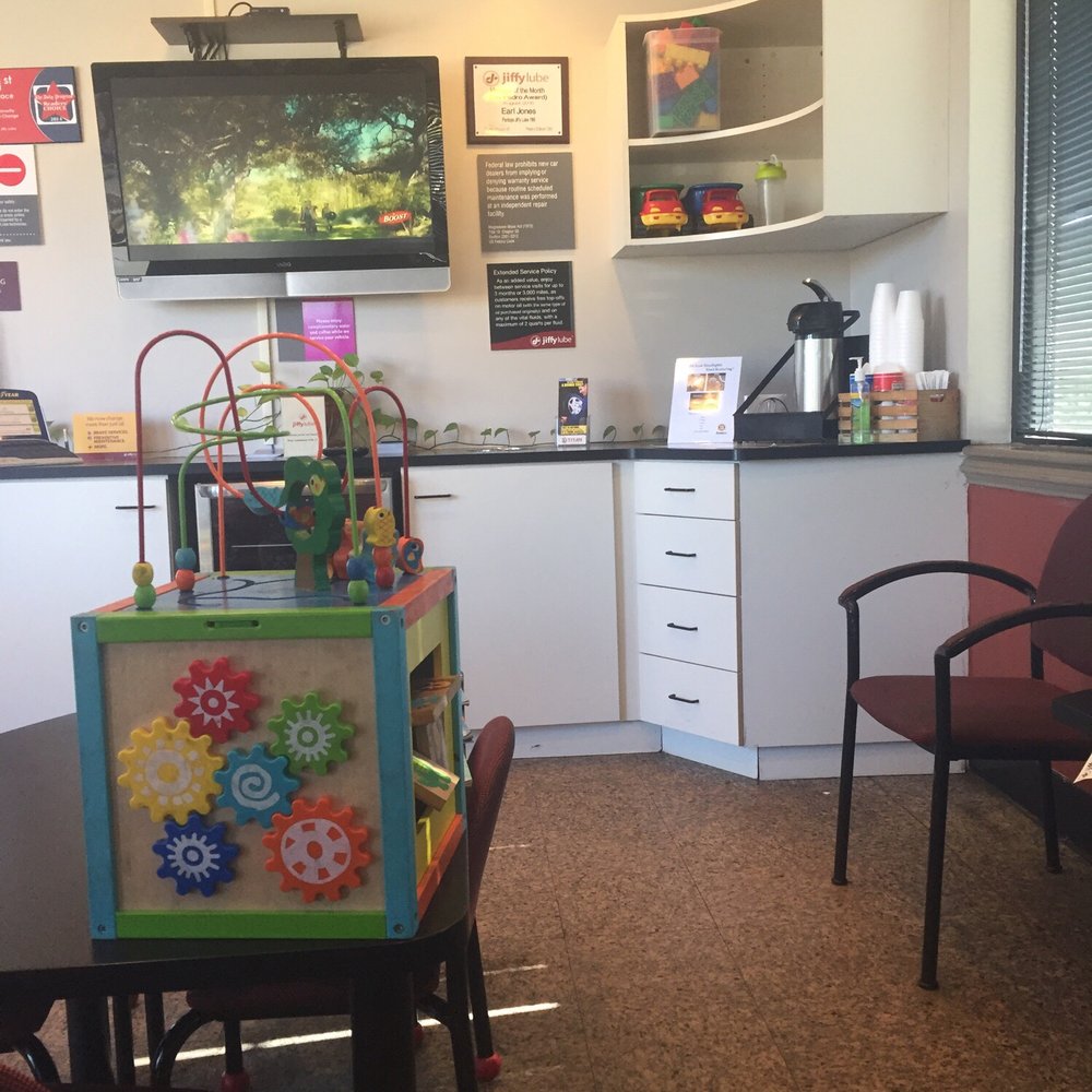 Waiting room! Waiting room!