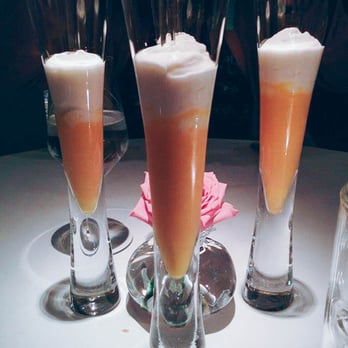 Restaurant Gordon Ramsay - Mango + something smoothie - French Near Me - London, XGL