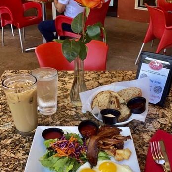 Saquella Cafe - Breakfast & Brunch Near Me - Boca Raton, Florida