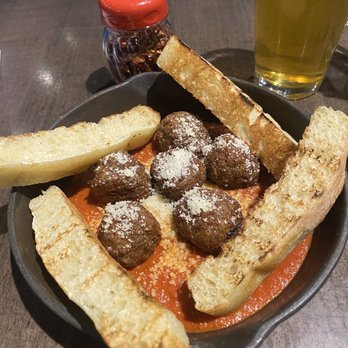 Rendezvous Pizza - Pizza Near Me - Oklahoma City, Oklahoma Rendezvous Pizza - Pizza Near Me - Oklahoma City, Oklahoma