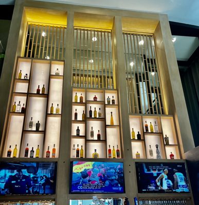 Trade Restaurant & Lounge by null