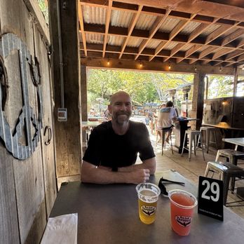 Big Sur Taphouse - Pubs Near Me - Big Sur, California Big Sur Taphouse - Pubs Near Me - Big Sur, California