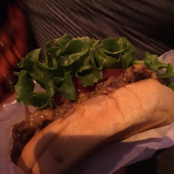 Shake Shack Union Station - Cheeseburger! So goooood - Burgers Near Me - Washington, DC, District of Columbia Shake Shack Union Station - Cheeseburger! So goooood - Burgers Near Me - Washington, DC, District of Columbia