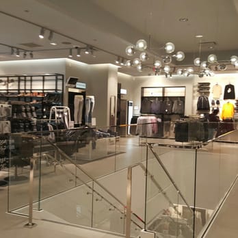 H&M - 2nd Floor, Men's Dept. - Women's Clothing Near Me - Huntington Beach, California H&M - 2nd Floor, Men's Dept. - Women's Clothing Near Me - Huntington Beach, California