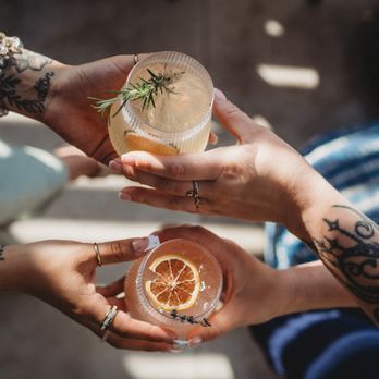 The Boozy Botanist - Bartenders Near Me