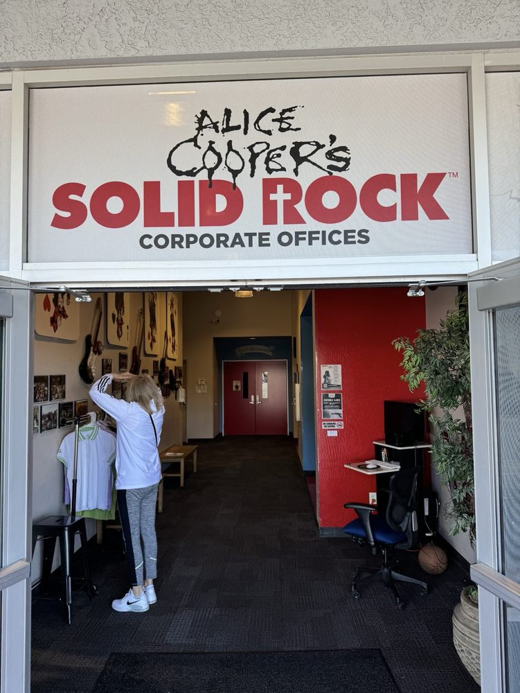 Solid Rock--Alice Cooper's The Rock Teen Center - social services organization in Phoenix, AZ