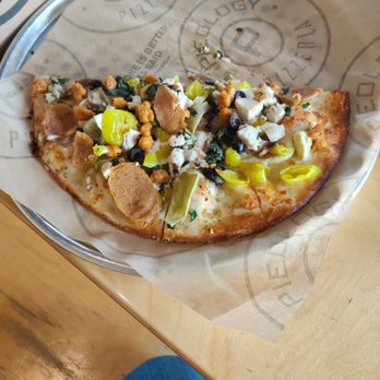 Pieology Pizzeria - Original crust, herb butter, no sauce - Pizza Near Me - Walnut, California