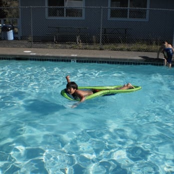 Sun Rocks Rv Park - RV Parks Near Me - Prineville, Oregon